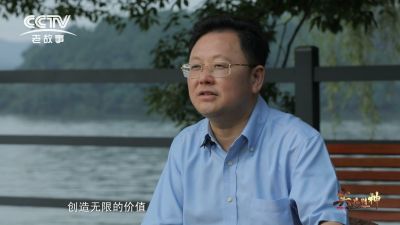 MK官网锂业董事长李良彬—— 世间的路有千万条 我只选一条